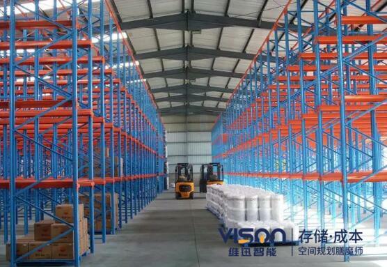 仓库使用牛腿式货架要多少钱？（贯通式货架报价）