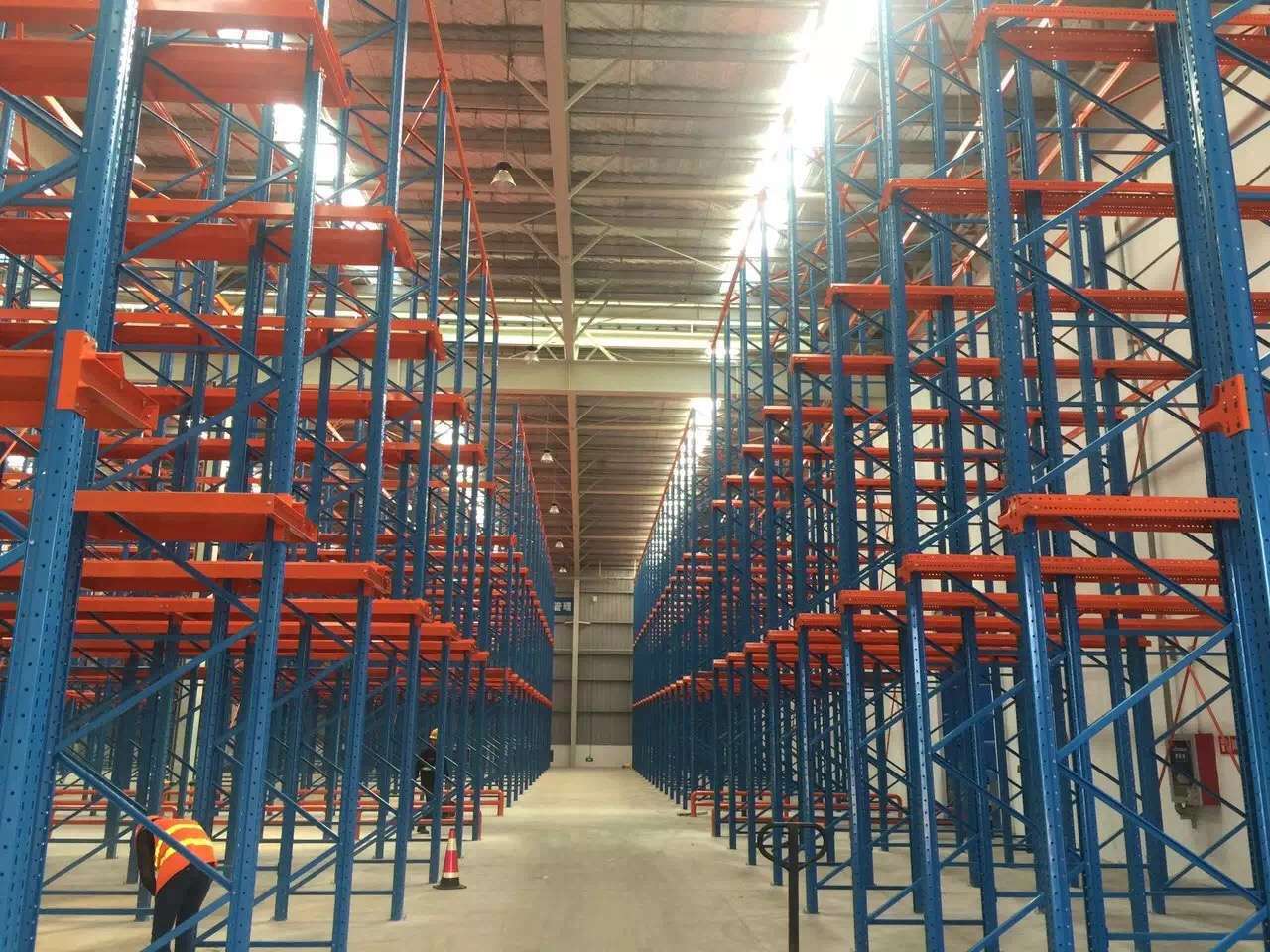 仓库先进先出模式的设计需要考虑哪些因素？